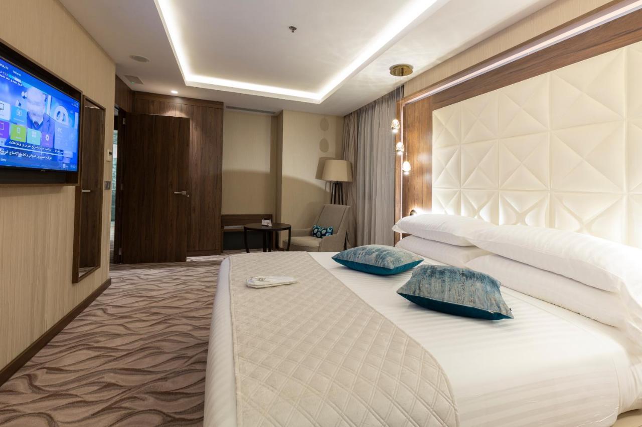 Az Hotels Grand Oran Es Senia Exterior foto